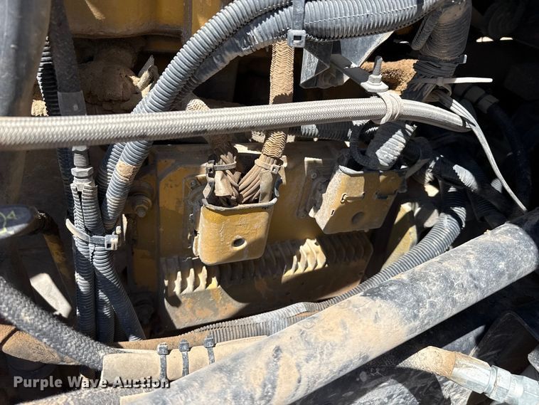 image for item DS6821 2006 Kenworth W900 semi truck