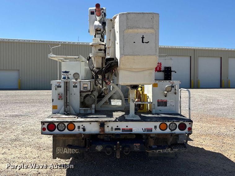 image for item DT0226 2017 Ford F550 bucket truck