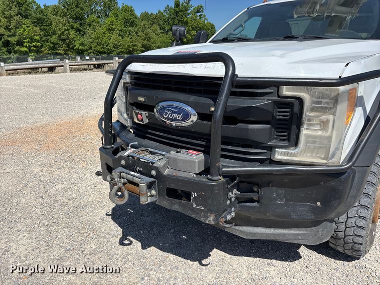 image for item DT0226 2017 Ford F550 bucket truck