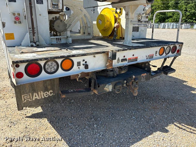 image for item DT0226 2017 Ford F550 bucket truck
