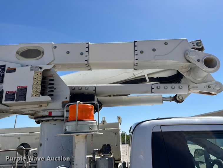 image for item DT0226 2017 Ford F550 bucket truck