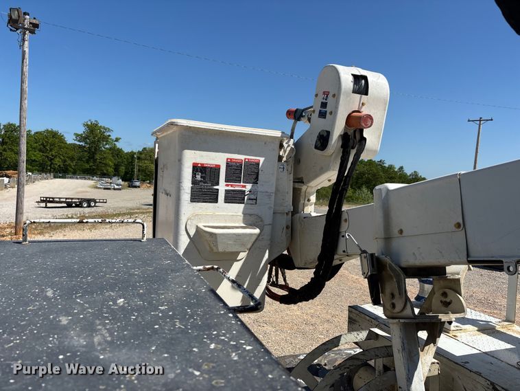 image for item DT0226 2017 Ford F550 bucket truck