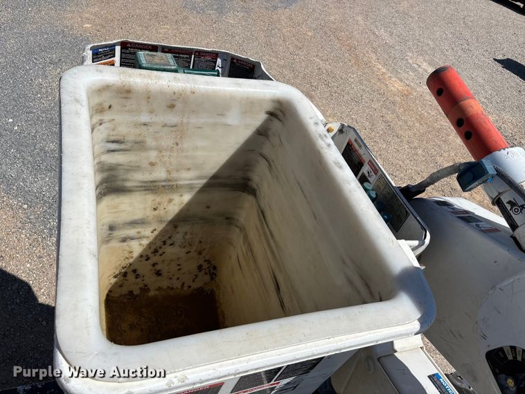 image for item DT0226 2017 Ford F550 bucket truck