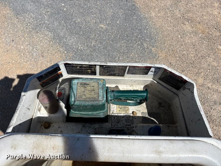 image for item DT0226 2017 Ford F550 bucket truck