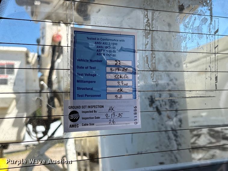 image for item DT0226 2017 Ford F550 bucket truck