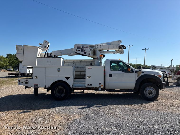 image for item DT0227 2015 Ford F550 bucket truck