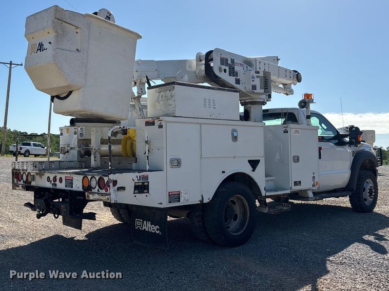 image for item DT0227 2015 Ford F550 bucket truck