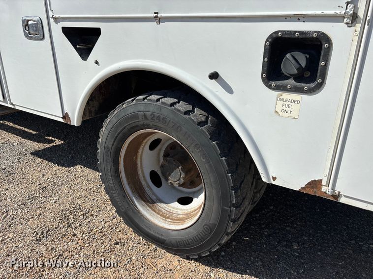 image for item DT0227 2015 Ford F550 bucket truck