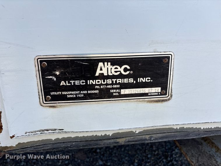 image for item DT0227 2015 Ford F550 bucket truck