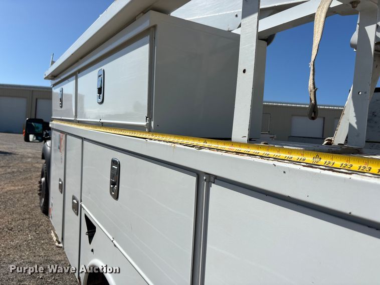 image for item DT0227 2015 Ford F550 bucket truck