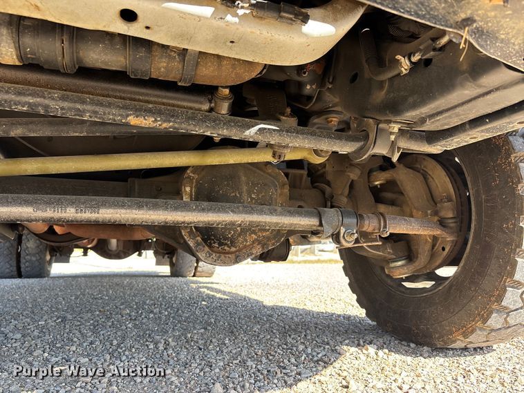 image for item DT0227 2015 Ford F550 bucket truck