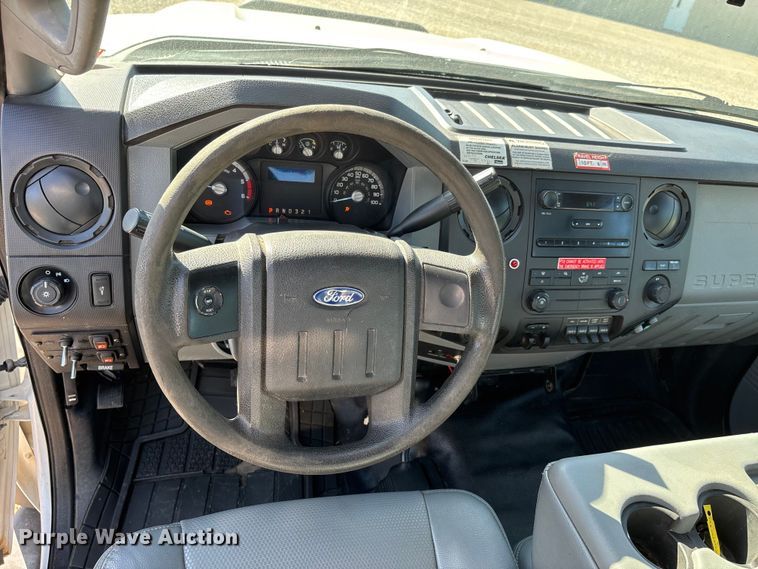 image for item DT0227 2015 Ford F550 bucket truck