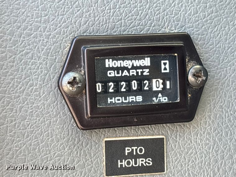 image for item DT0227 2015 Ford F550 bucket truck