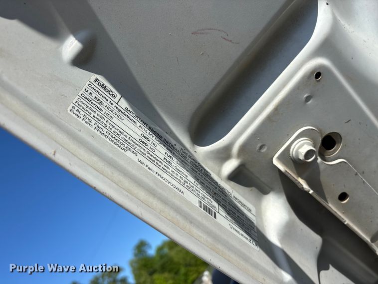 image for item DT0227 2015 Ford F550 bucket truck