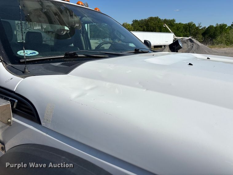 image for item DT0228 2015 Ford F550 bucket truck