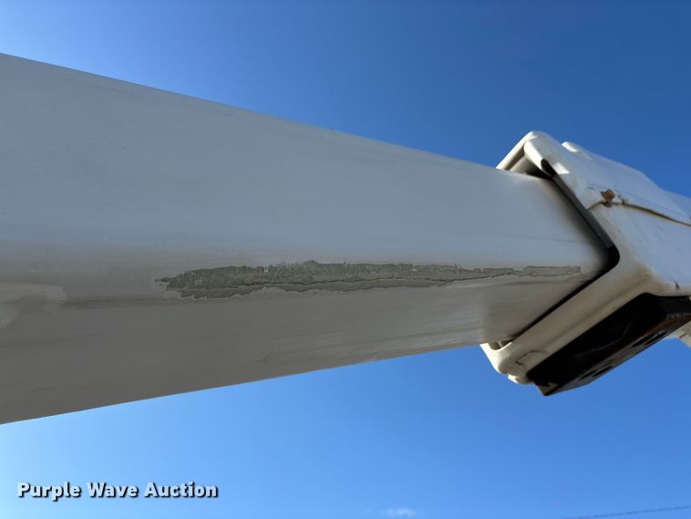 image for item DT0228 2015 Ford F550 bucket truck