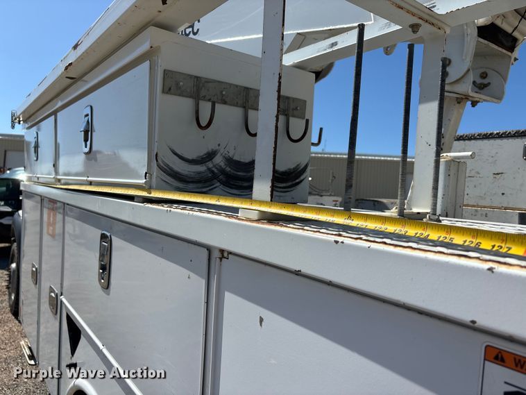 image for item DT0228 2015 Ford F550 bucket truck