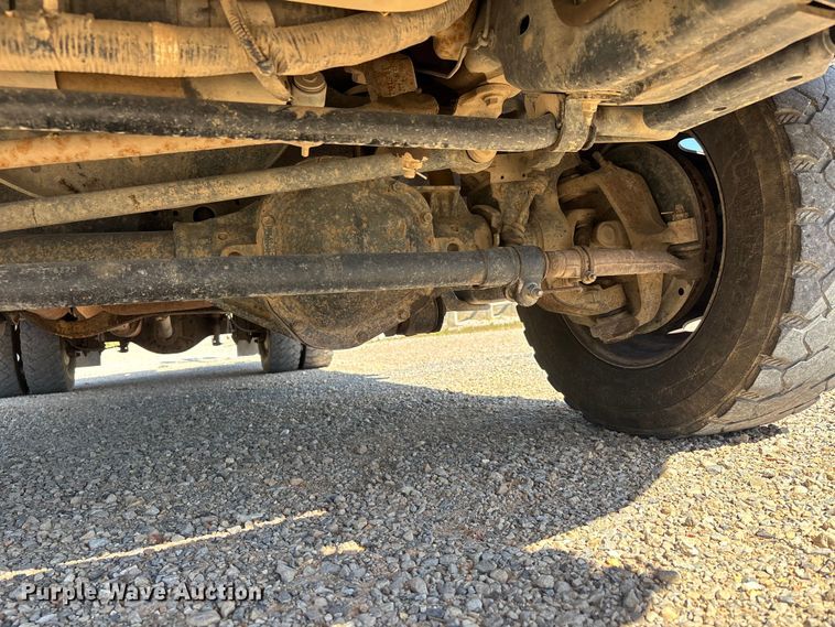 image for item DT0228 2015 Ford F550 bucket truck