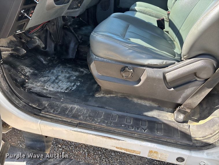 image for item DT0228 2015 Ford F550 bucket truck