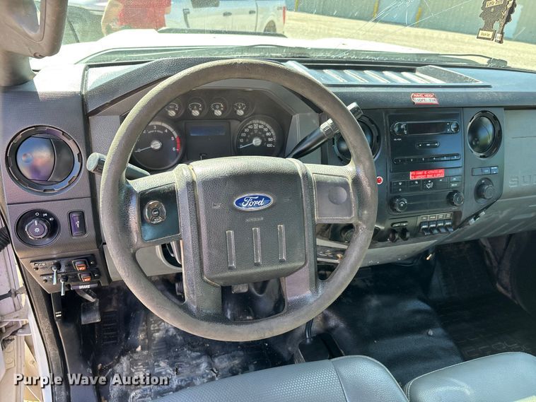 image for item DT0228 2015 Ford F550 bucket truck