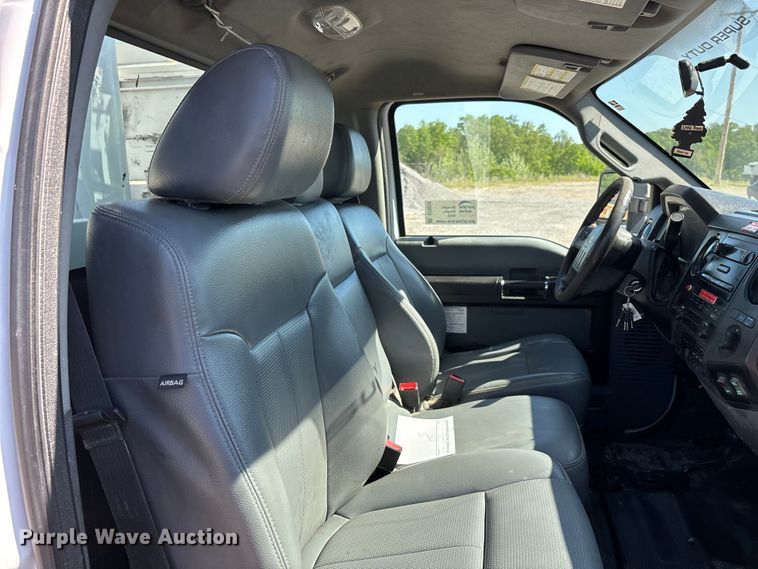 image for item DT0228 2015 Ford F550 bucket truck