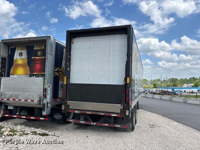 image for item DT0242 2008 Mond Industries dry van trailer