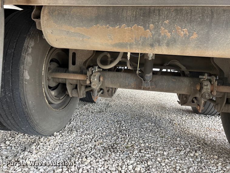 image for item DT0242 2008 Mond Industries dry van trailer