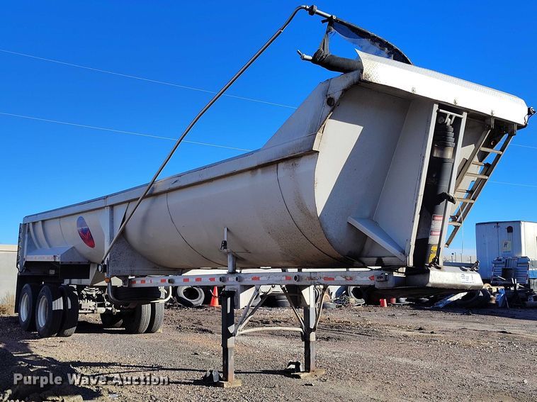image for item DT0829 2016 Spectec end dump trailer