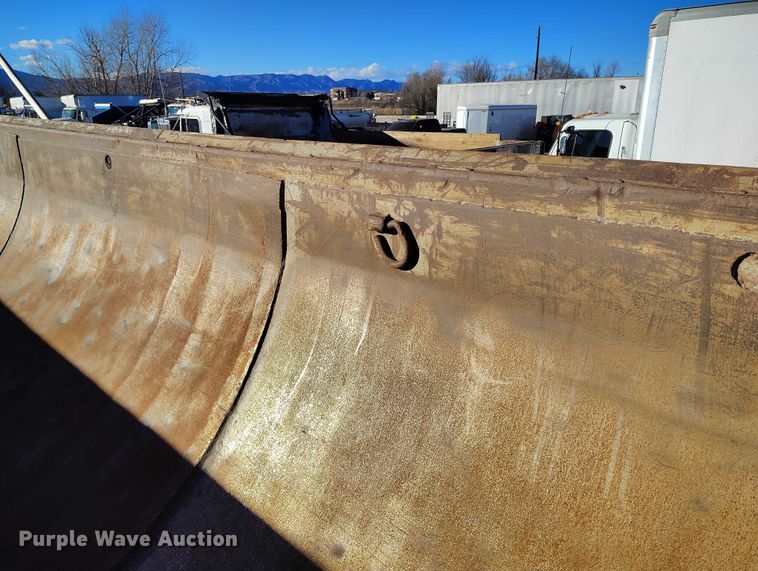 image for item DT0829 2016 Spectec end dump trailer