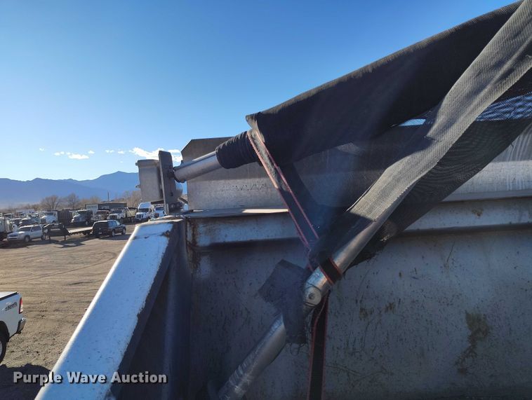 image for item DT0829 2016 Spectec end dump trailer