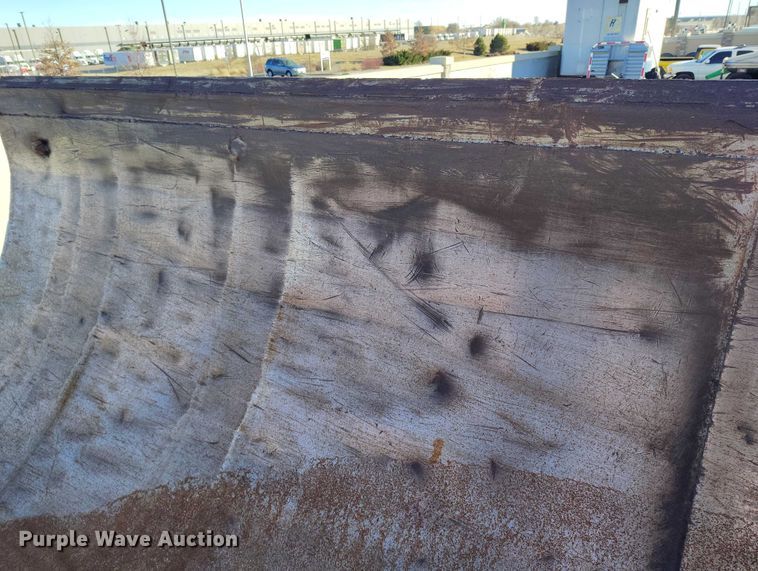 image for item DT0829 2016 Spectec end dump trailer
