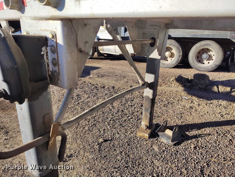 image for item DT0829 2016 Spectec end dump trailer