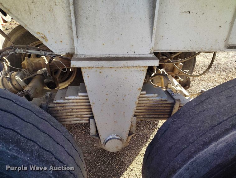 image for item DT0829 2016 Spectec end dump trailer