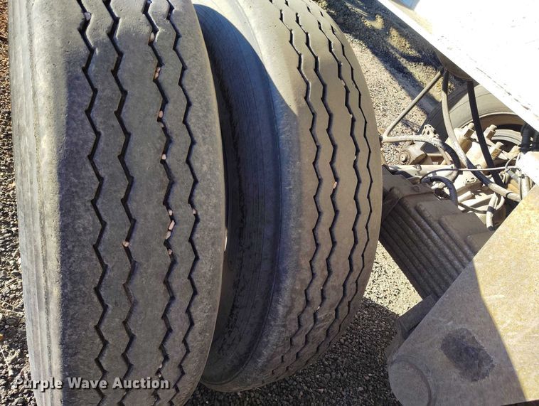image for item DT0829 2016 Spectec end dump trailer