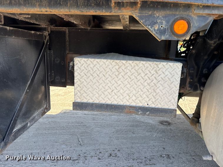 image for item DU0476 2001 Sterling flatbed truck