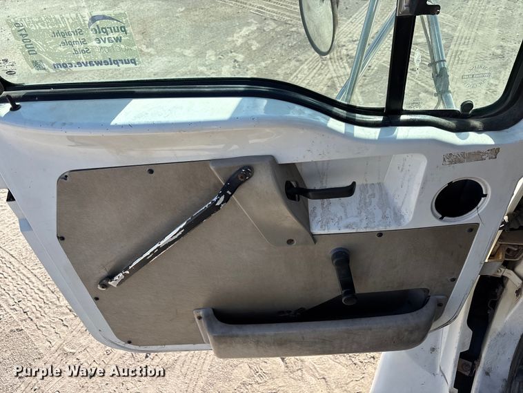 image for item DU0476 2001 Sterling flatbed truck