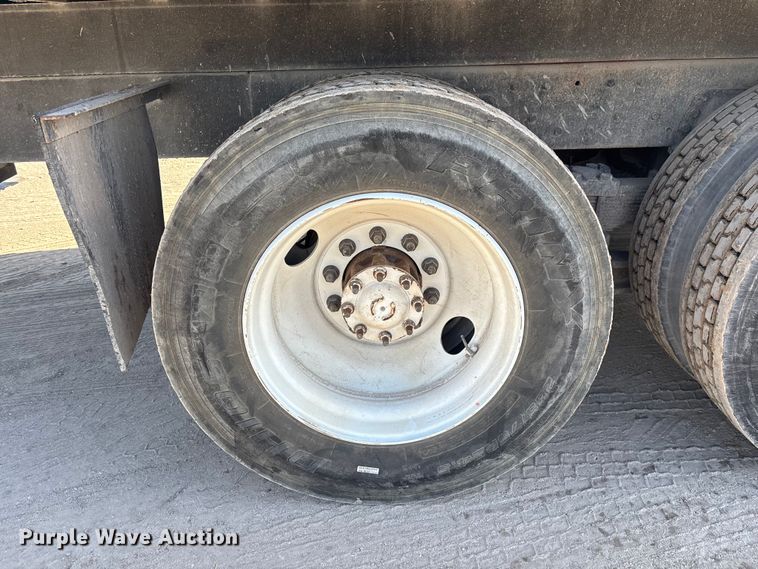 image for item DU0476 2001 Sterling flatbed truck