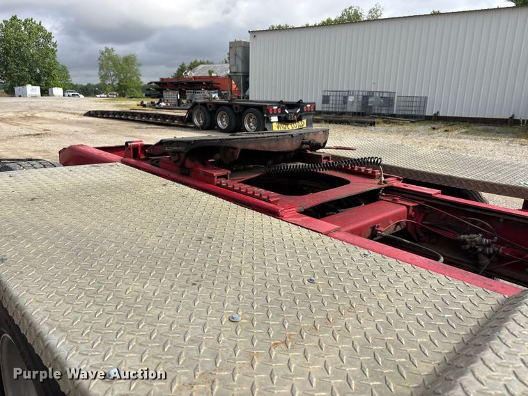 image for item DV4257 1991 Peterbilt 379 semi truck