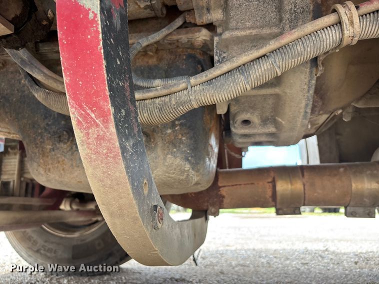 image for item DV4257 1991 Peterbilt 379 semi truck