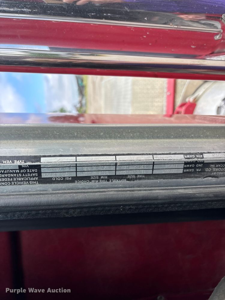 image for item DV4257 1991 Peterbilt 379 semi truck