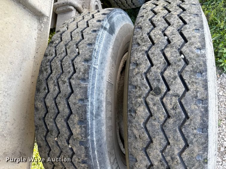 image for item DZ4441 2008 Construction Trailer Specialist end dump trailer