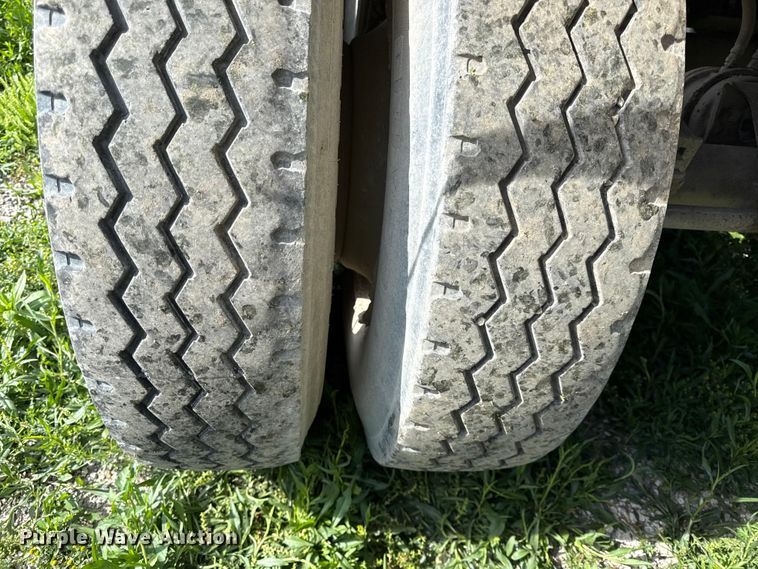 image for item DZ4441 2008 Construction Trailer Specialist end dump trailer