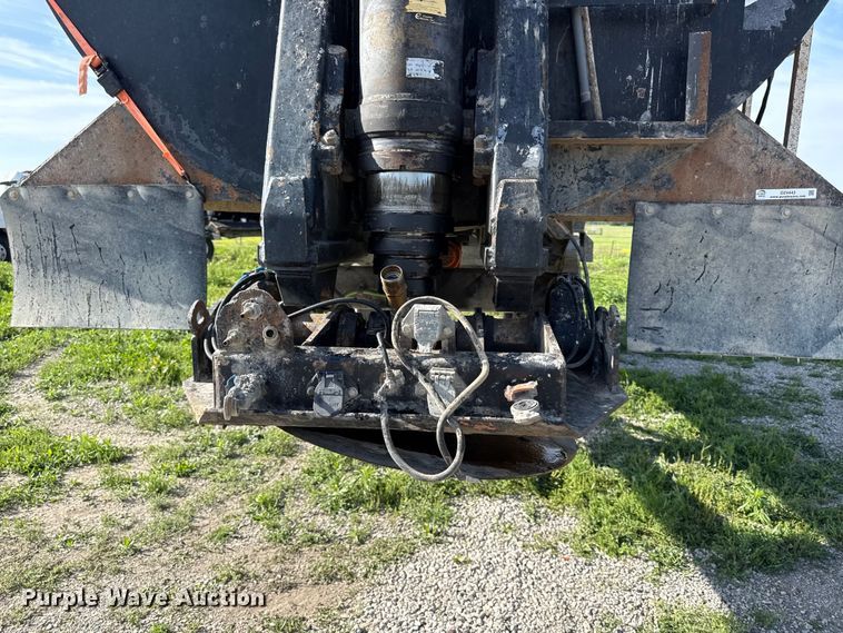 image for item DZ4443 2005 ITM end dump trailer