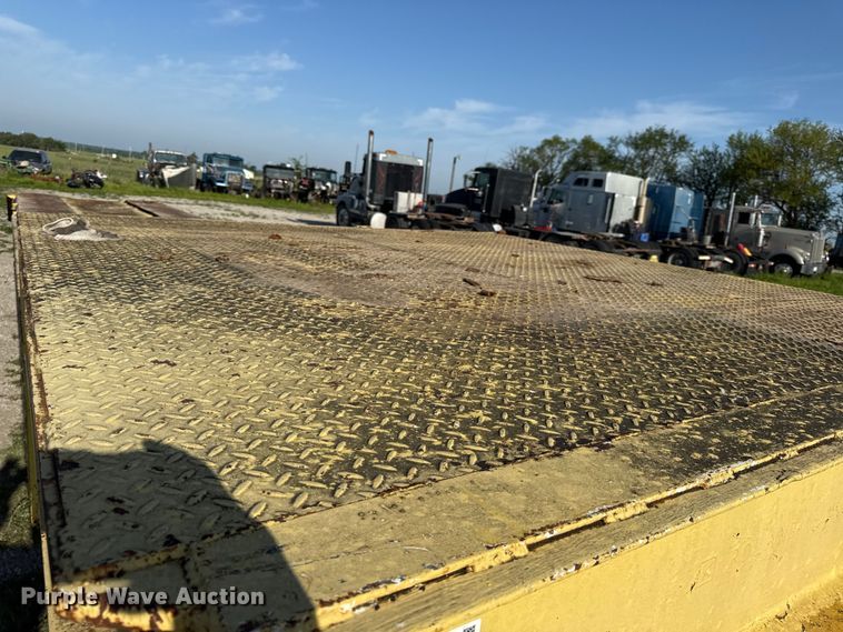 image for item DZ4444 1975 Transcraft drop deck equipment trailer