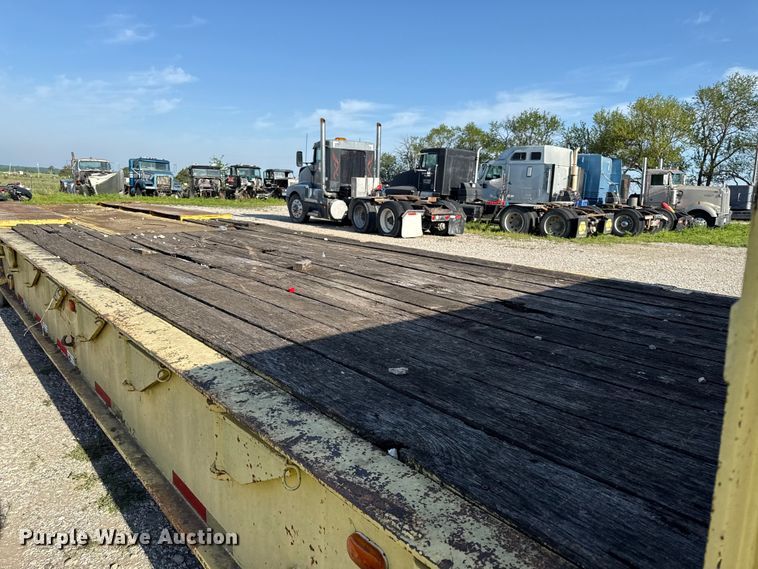image for item DZ4444 1975 Transcraft drop deck equipment trailer
