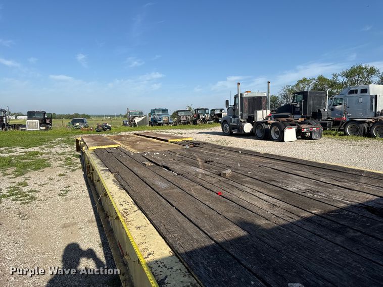 image for item DZ4444 1975 Transcraft drop deck equipment trailer