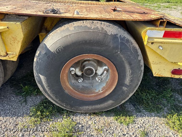image for item DZ4444 1975 Transcraft drop deck equipment trailer
