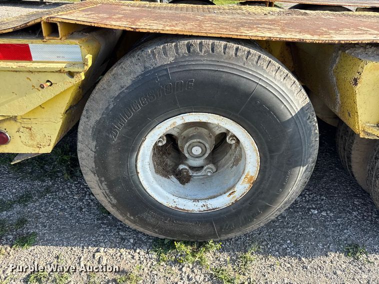 image for item DZ4444 1975 Transcraft drop deck equipment trailer