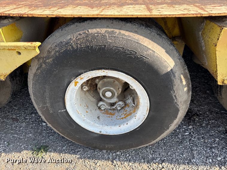 image for item DZ4444 1975 Transcraft drop deck equipment trailer