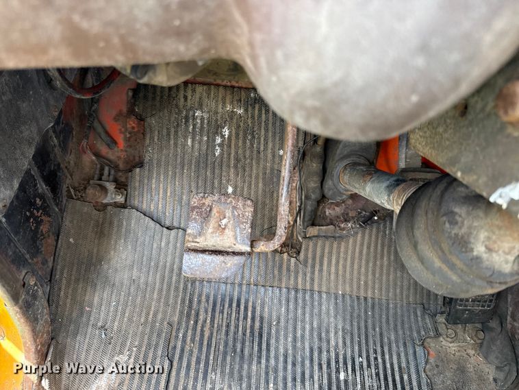 image for item DZ4447 1983 Ford L9000 dump truck
